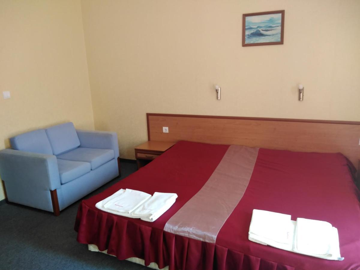 Cantilena Hotel Nesebar Bilik gambar